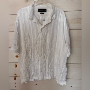 MENS Abercrombie & Fitch White Cropped shirt